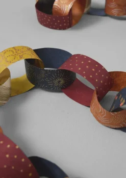 Christmas Decorations-TOAST Lokta Paper Chain Kit Multi